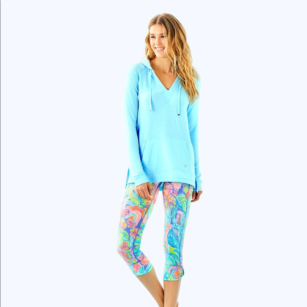 NWOT Lilly Pulitzer Arin Lounge Popover